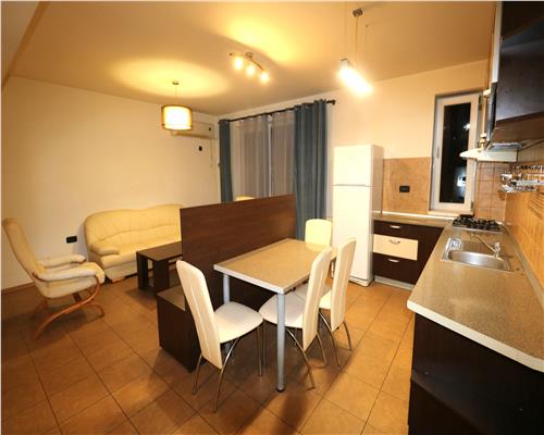 Apartament 3 camere, curte privata cu piscina in Dumbravita