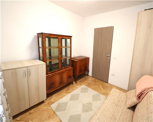 Apartament cu 3 camere, centrala proprie , zona Circumvalatiunii