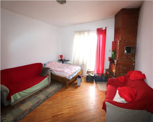 Casa 200 mp+ teren 1100 mp, 2 fronturi stradale