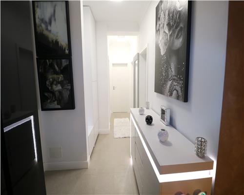 Apartament cu 3 camere,  ultrafinisat in Dumbravita