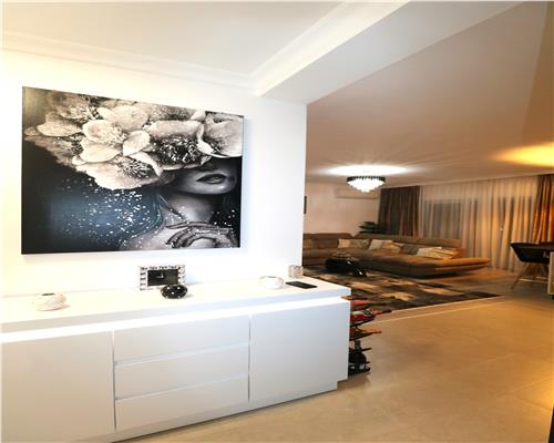 Apartament cu 3 camere,  ultrafinisat in Dumbravita
