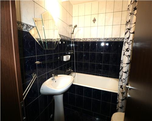 Apartament 3 camere, centrala proprie, zona Circumvalatiunii