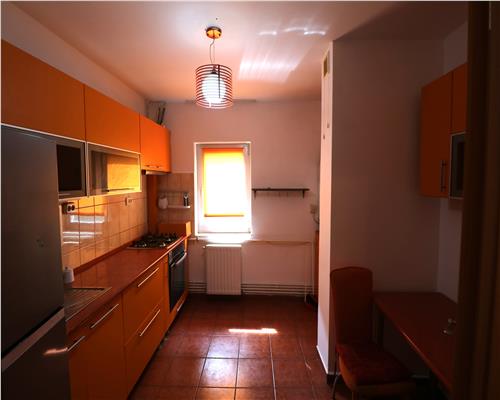 Apartament 2 camere , centrala proprie , zona Aradului