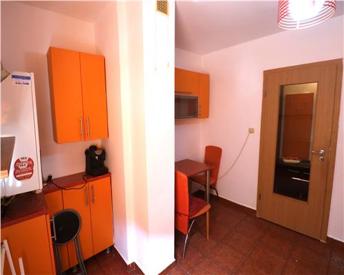 Apartament 2 camere , centrala proprie , zona Aradului