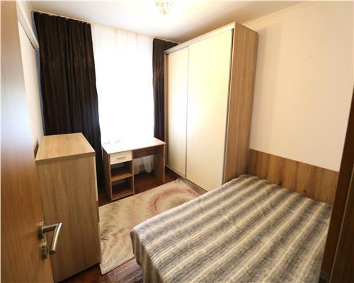 Apartament 3 camere, decomandat ,centrala proprie, zona Aradului