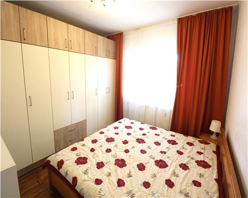 Apartament 3 camere, decomandat ,centrala proprie, zona Aradului