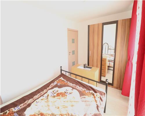 Apartament 2 camere , zona Aradului