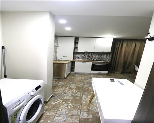 Apartament 2 camere ,bloc nou,  centrala proprie , zona Mehala
