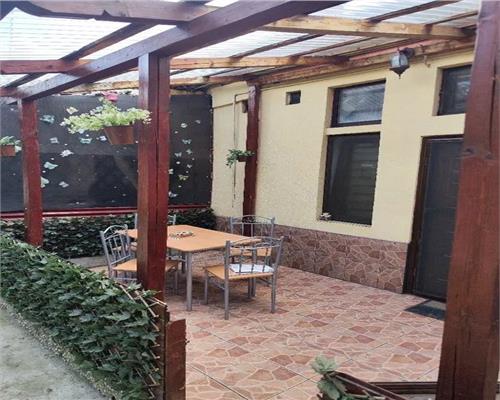 Apartament 2 camere + terasa proprie , centrala proprie , zona Garii