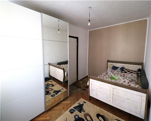 Apartament 2 camere, zona Circumvaltiunii