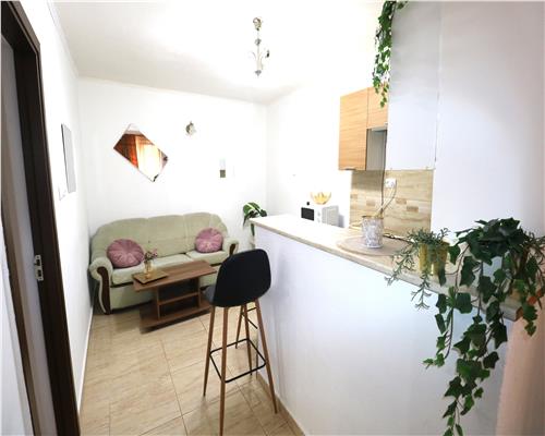 Casa , 2 camere,  zona Brancoveanu