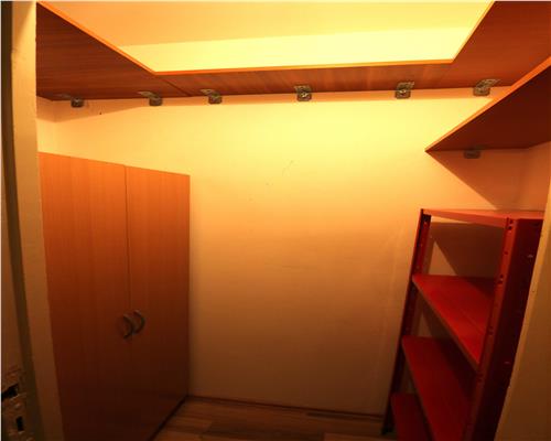 Apartament , 2 camere , zona Take Ionescu