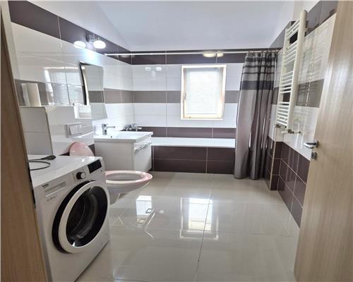 Apartament 2 camere, centrala proprie, Giroc