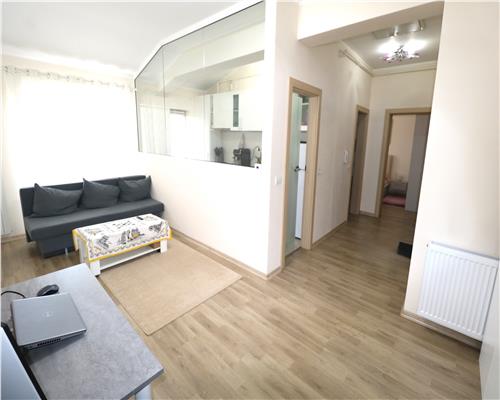 Apartament cu 2 camere, centrala proprie, Giroc