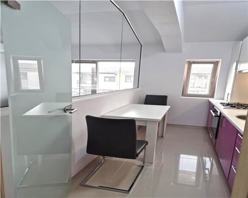 Apartament cu 2 camere, centrala proprie, Giroc