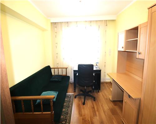 Apartament 3 camere , centrala proprie , zona Circumvalatiunii