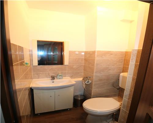 Apartament 3 camere , centrala proprie , zona Circumvalatiunii