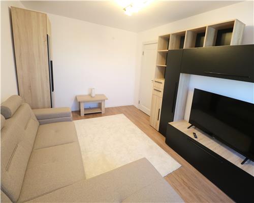 Apartament 3 camere  , zona Circumvalatiunii