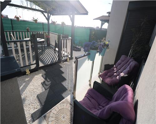 Apartament 2 camere, curte proprie, zona Mehala