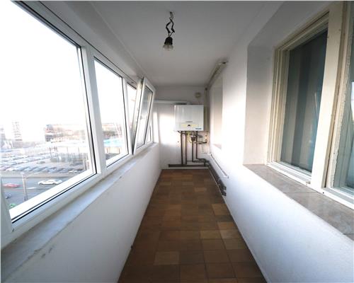 Apartament 2 camere, centrala proprie, zona Torontalului
