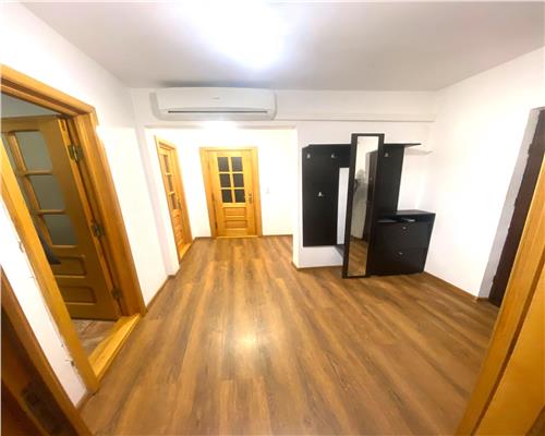 Apartament 2 camere, centrala proprie, zona Torontalului