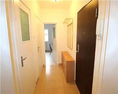Apartament 2 camere, centrala proprie,  zona Piata Marasti