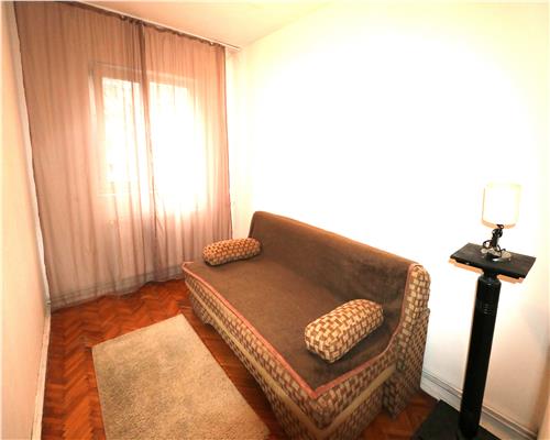 Apartament 3 camere , centrala proprie , zona Take Ionescu