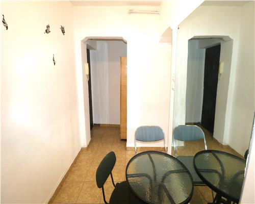 Apartament 3 camere , centrala proprie , zona Take Ionescu