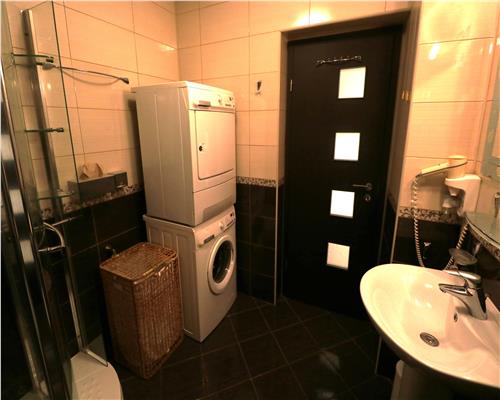 Apartament 2 camere , zona ultracentrala