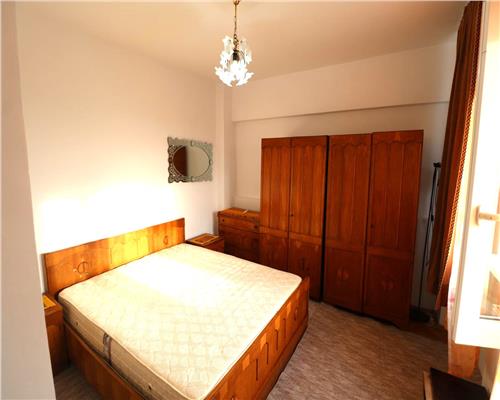Apartament 2 camere , centrala proprie, zona Sagului