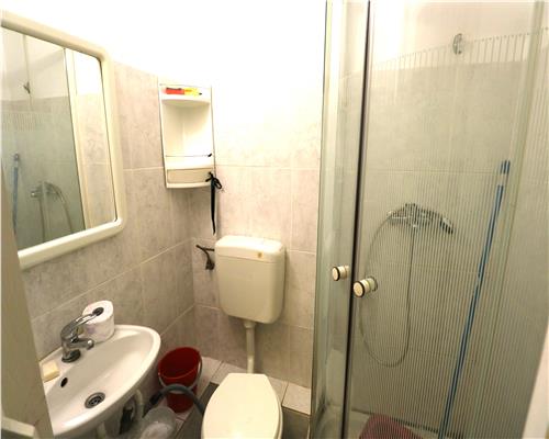 Garsoniera, zona Lipovei