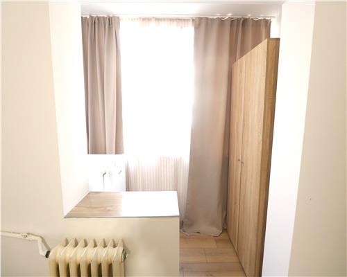 Apartament 2 camere , centrala proprie , zona Complexul Studentesc