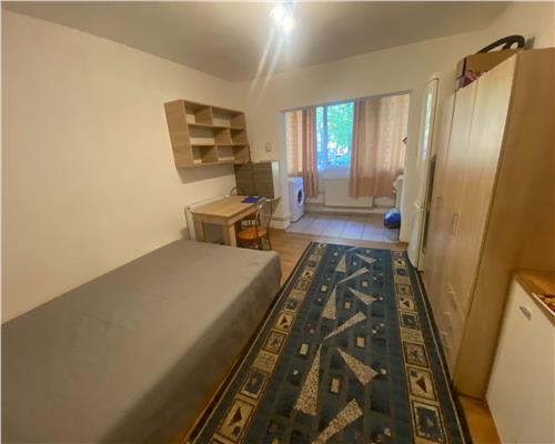 Garsoniera, centrala proprie, zona Aradului