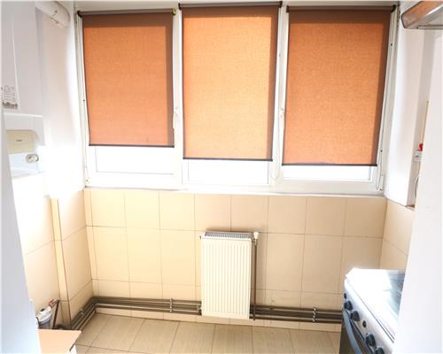 Apartament 2 camere , centrala proprie , Complexul Studentesc