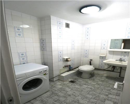Apartament 3 camere, centrala proprie,  Complexul Studentesc
