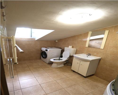 Apartament 2 camere , centrala proprie , zona Mehala