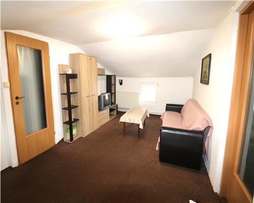 Apartament 2 camere , centrala proprie , zona Mehala