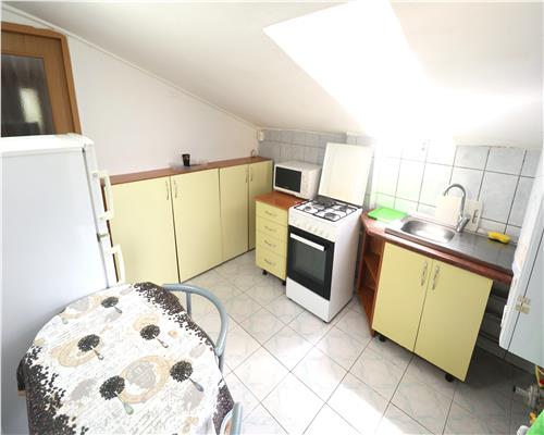 Apartament 2 camere , centrala proprie , zona Mehala
