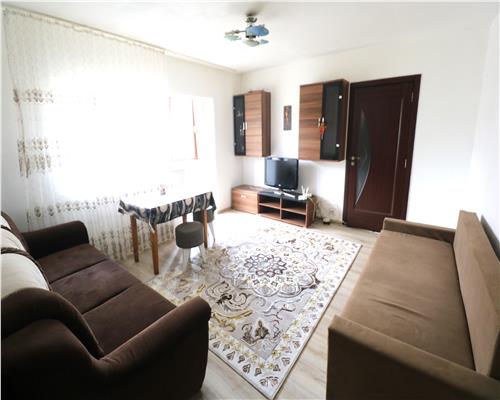Apartament 3 camere , centrala proprie , zona Dambovita