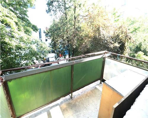 Apartament cu 1 camera , centrala proprie, zona Cetatii
