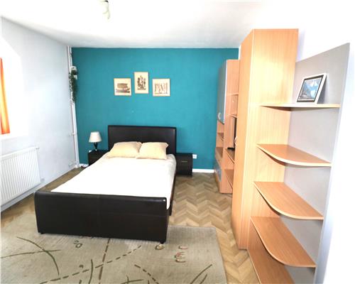 Apartament 1 camera , centrala proprie , zona centrala