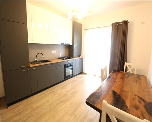 Apartament cu 2 camere, curte proprie, bloc nou in zona Torontalului