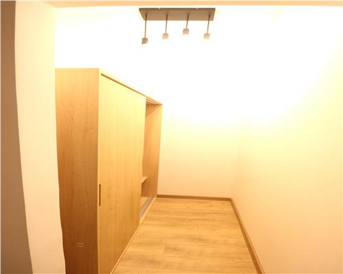 Apartament cu 2 camere, curte proprie, bloc nou in zona Torontalului