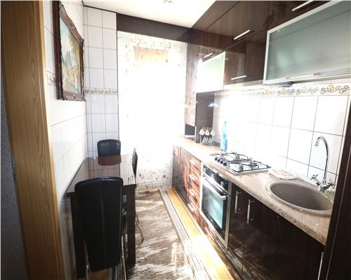 Apartament 2 camere , centrala proprie , zona Cetatii