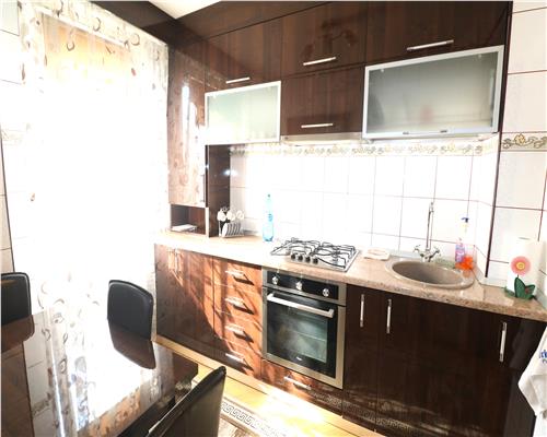 Apartament 2 camere , centrala proprie , zona Cetatii