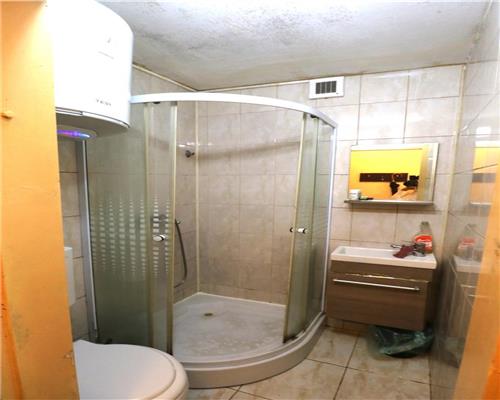Comision 0% Garsoniera, et 1,  zona Iosefin