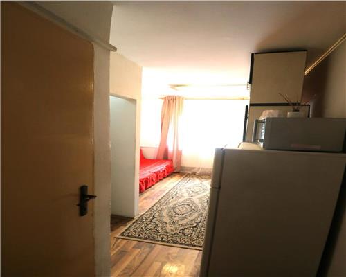 Comision 0% Garsoniera, et 1,  zona Iosefin