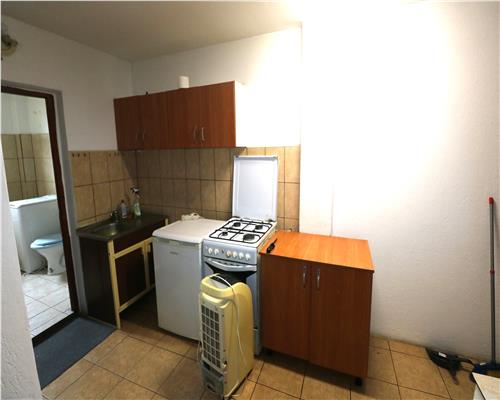Apartament 2 camere, zona Aradului