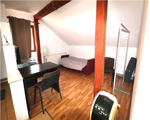 Apartament 2 camere, zona Aradului