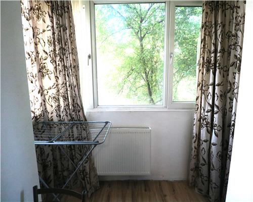 Apartament 2 camere, zona Dacia